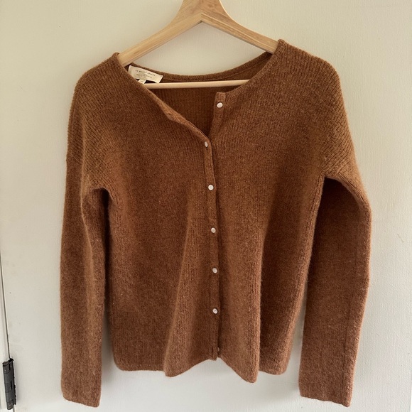Sezane Gaspard Cardigan - Picture 2 of 5